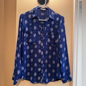 Women’s Blue Button-Up Shirt with White Paisley Pattern